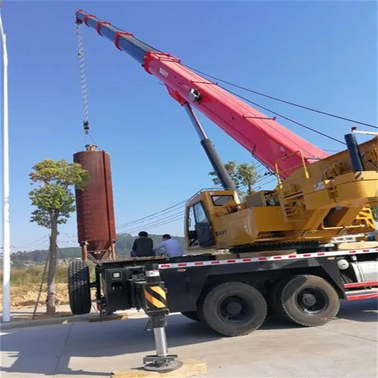 沔城回族镇专业吊车租赁多少钱