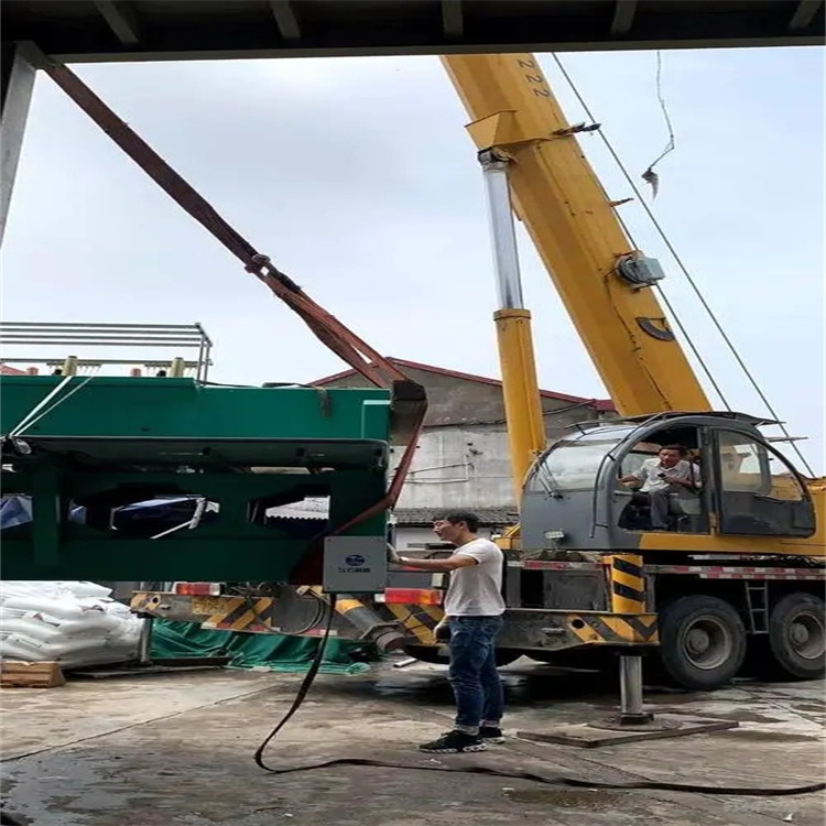 沔城回族镇注意大型吊车出租使用以及应该怎样正确维护