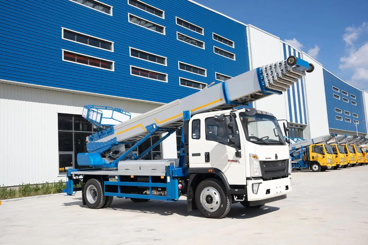 沔城回族镇出租云梯车高空作业车 建筑垃圾搬运